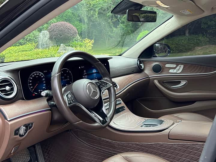 Mercedes-Benz E-Class рестайлинг E 350 L — фото 8
