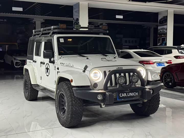 Jeep Wrangler — фото 3
