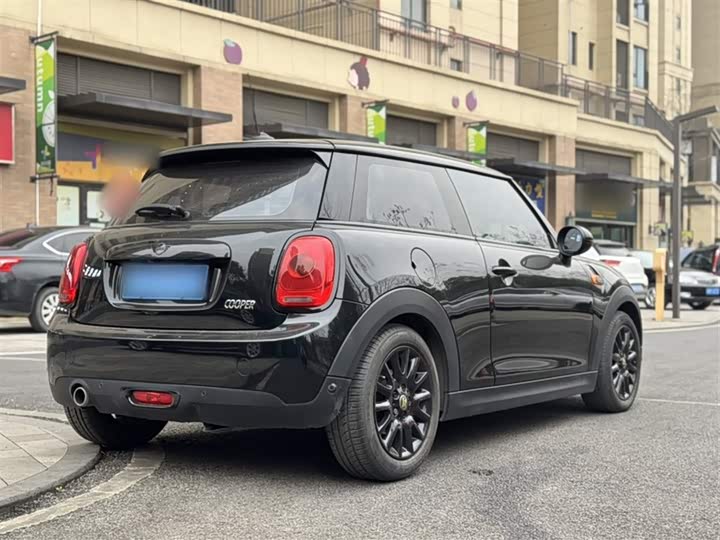 MINI Hatch — фото 19