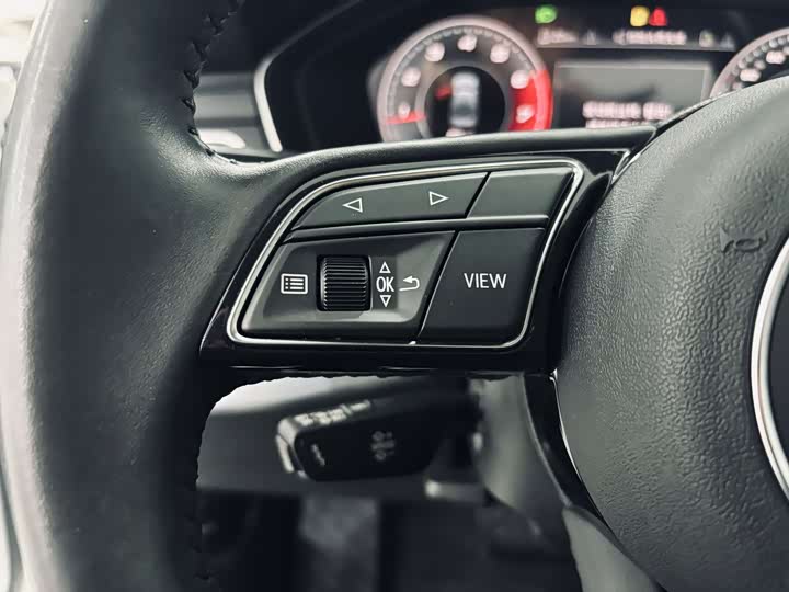 Audi A4L 2020 40 TFSI — фото 20