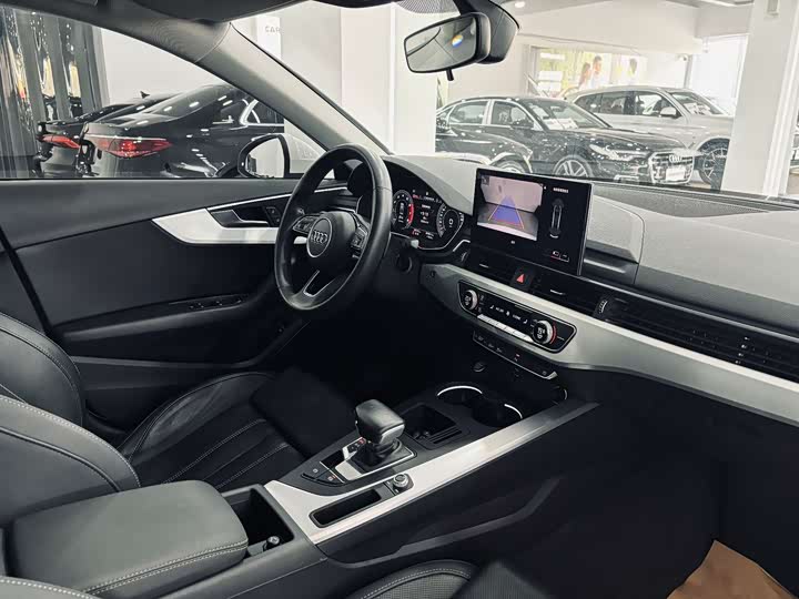 Audi A4L 2020 40 TFSI — фото 26