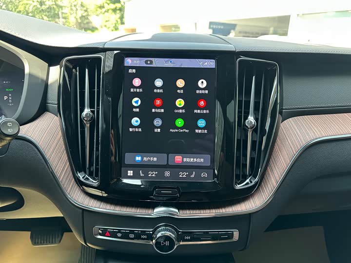 Volvo XC60 Hybrid 2022 T 8 PHEV 4 WD — фото 12