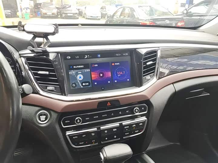 Trumpchi GS8 2017 320 T 2 WD ( ) — фото 13