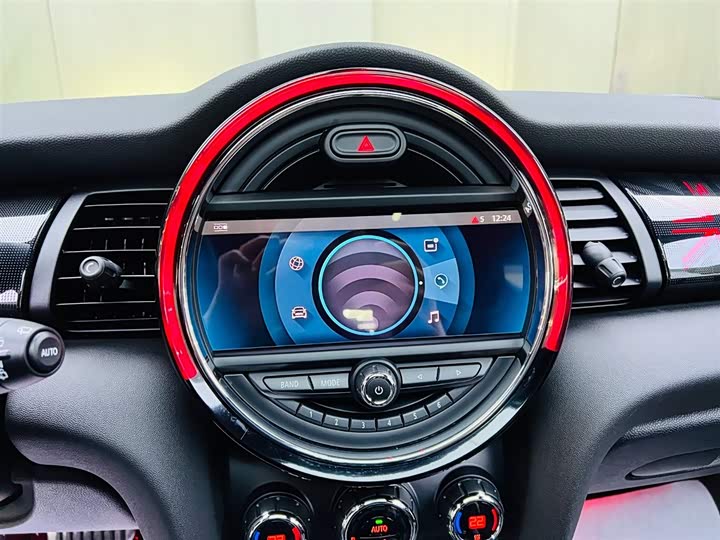 MINI Hatch — фото 13