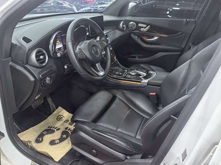 Mercedes-Benz GLC 2017 GLC 260 4 MATIC — фото 9