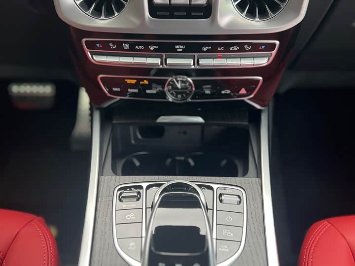 Mercedes-Benz G-Class 2024 G 500 — фото 12