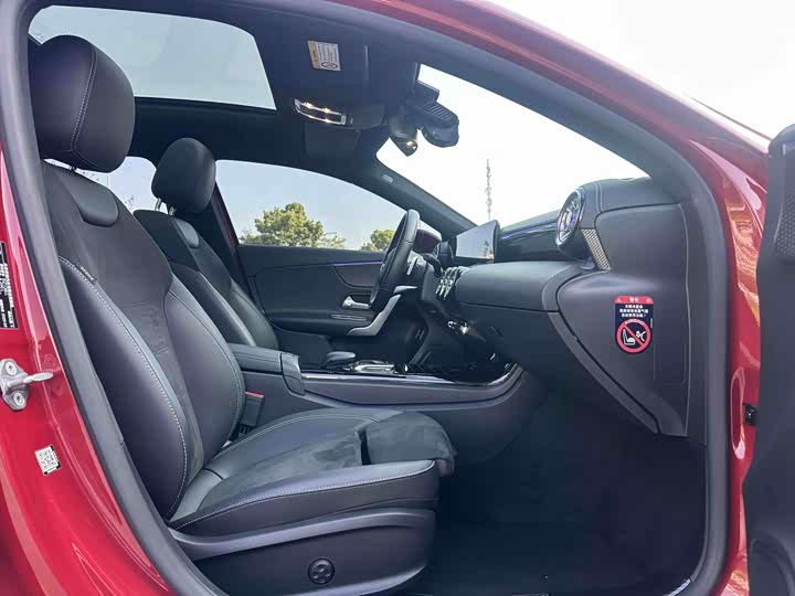 Mercedes-Benz A-Class 2020 A 200 L — фото 11