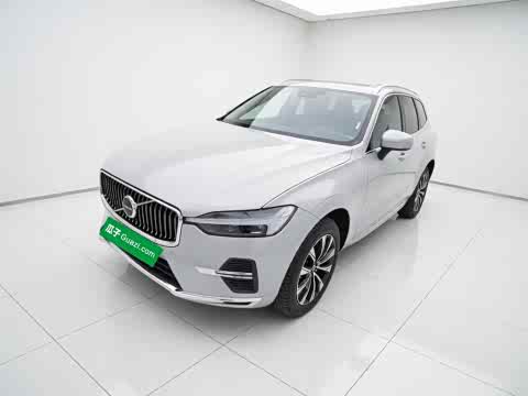 Volvo XC60 2025 B 5 4 WD — фото 26