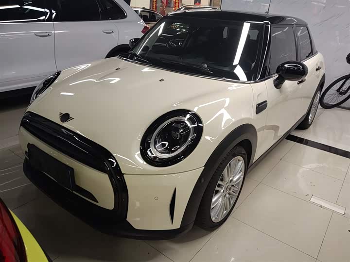 MINI Hatch — фото 1