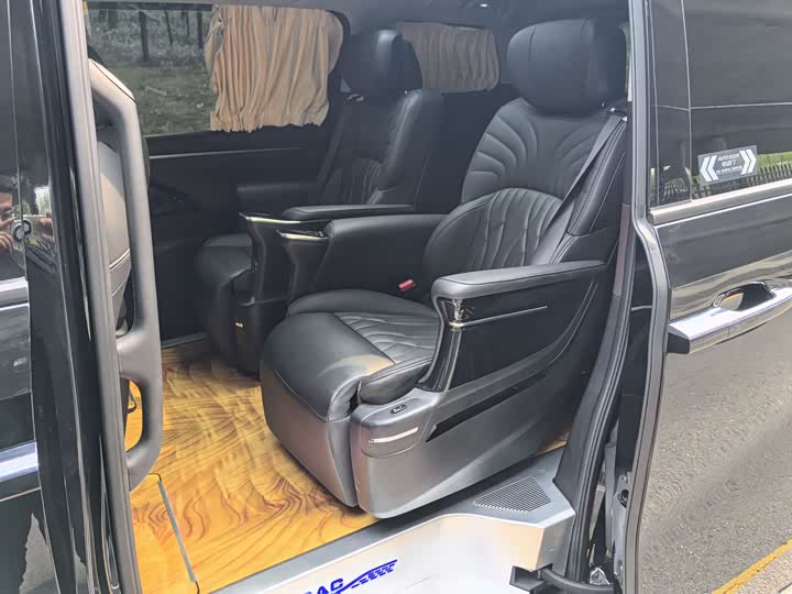 Trumpchi M8 2024 400 T — фото 10
