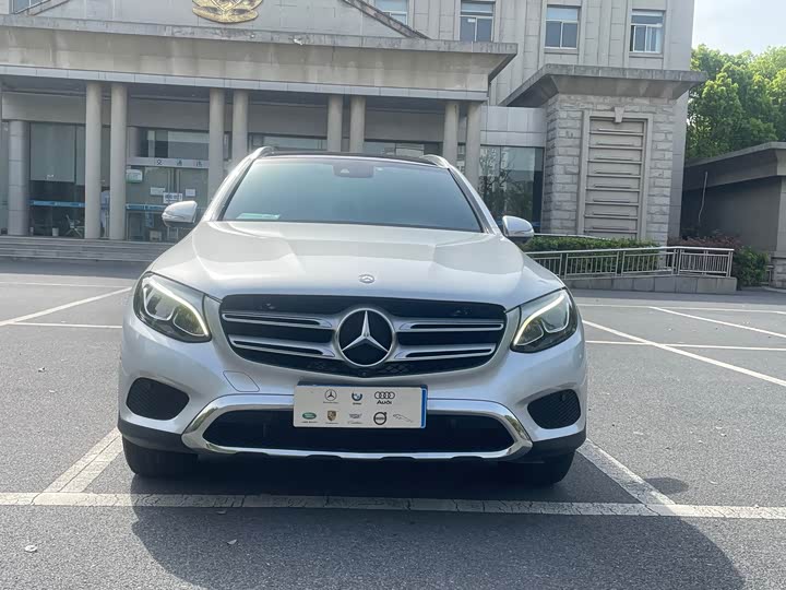 Mercedes-Benz GLC 260 4MATIC люкс — фото 2