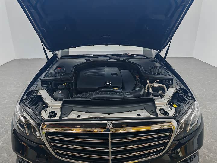 Mercedes-Benz E-Class 2020 E 260 L — фото 12