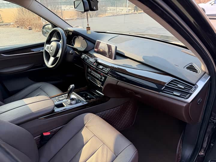 BMW X5 2017 x Drive 35i MSport — фото 8