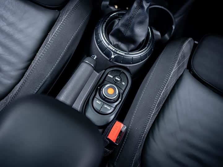 MINI Hatch — фото 15