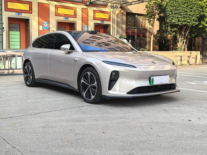 NIO ET5T 2024 75k Wh Touring — фото 3