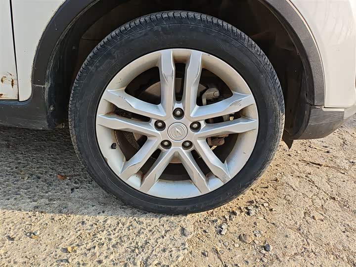 Changan CS35 2017 1.6 L MTLuxury — фото 23