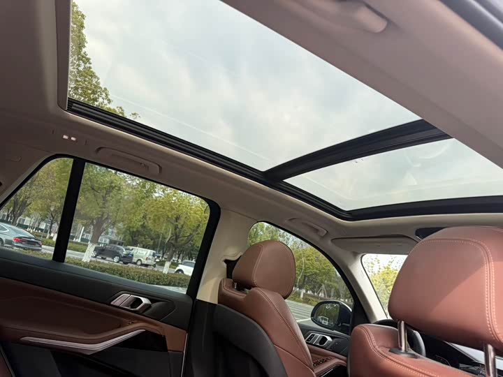 BMW X5 2020 x Drive 40i M — фото 22