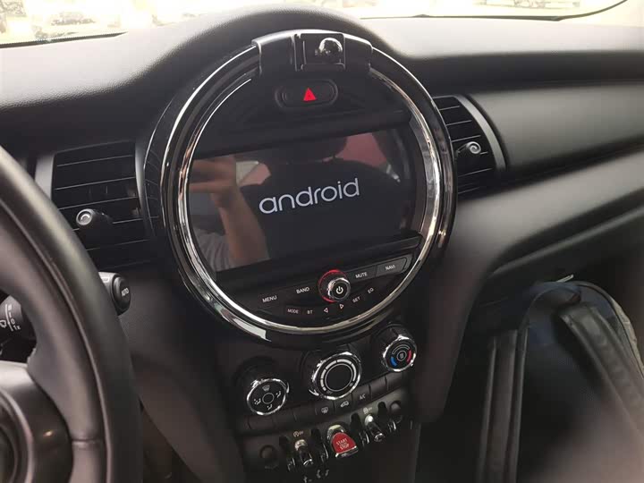MINI Hatch — фото 13