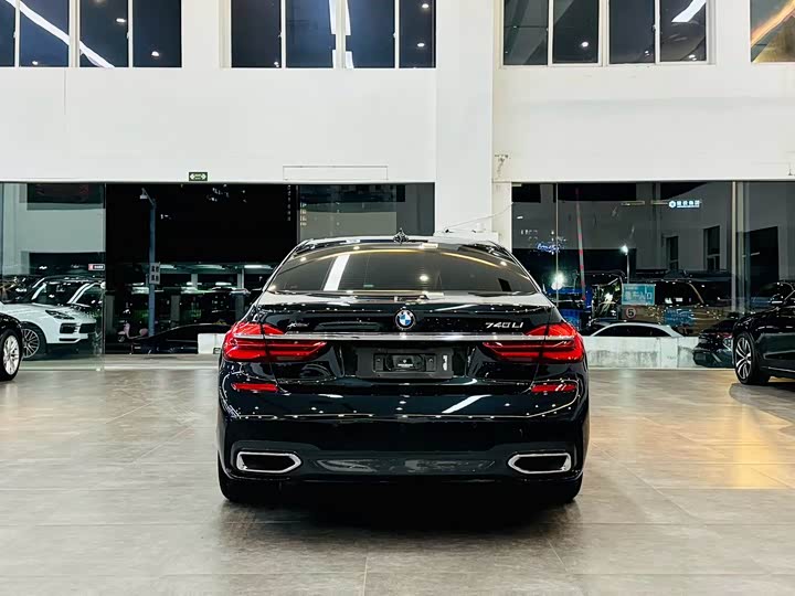 BMW 7-Series 2018 730 Li Leading M — фото 4
