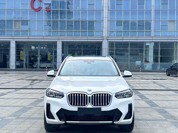 BMW X3 2023 x Drive 25i M — фото 2