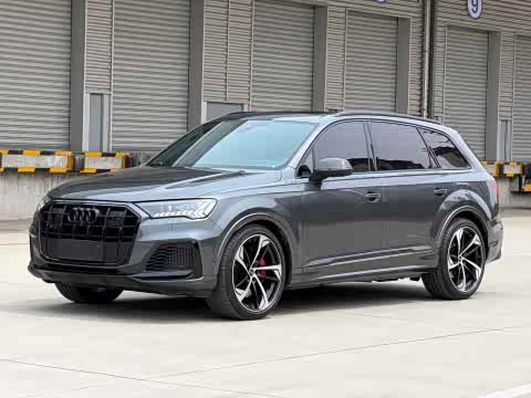 Audi SQ7 2024 4.0 TFSI — фото 30