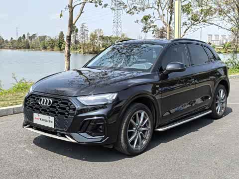 Audi Q5L 2022 45 T — фото 17