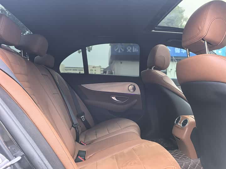 Mercedes-Benz E-Class 2017 E 200 Sport 4 MATIC — фото 16