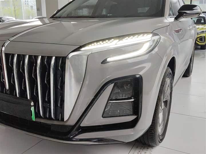 Hongqi HS3 PHEV 2024 115km — фото 24