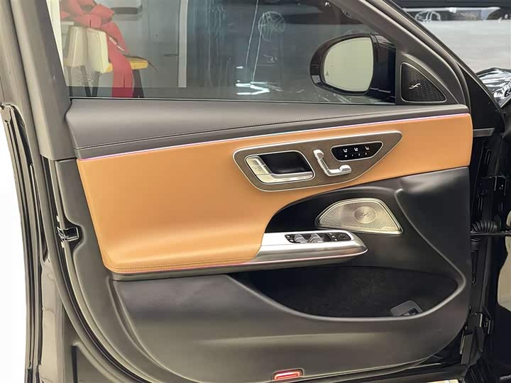 Mercedes-Benz E-Class 2025 E 300 L Premium — фото 14