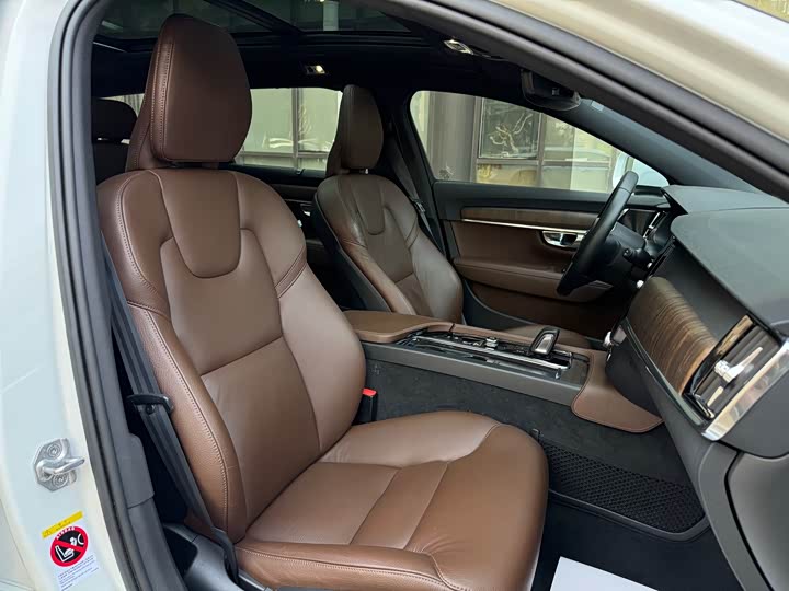 Volvo V90 2021 Cross Country B 5 AWD — фото 11