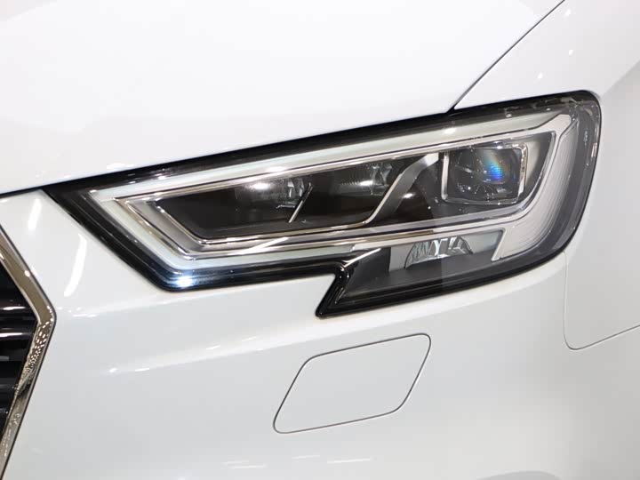 Audi A3 2017 Cabriolet 40 TFSI — фото 9