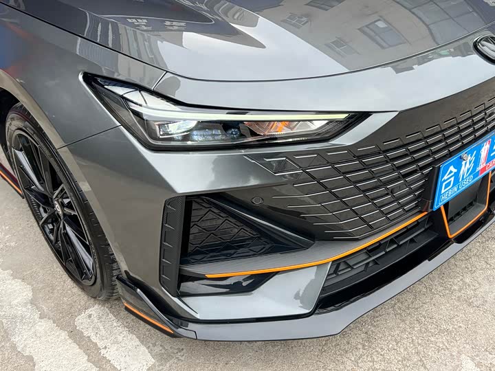 Changan UNI-V 2025 1.5 T 500 Bar — фото 19