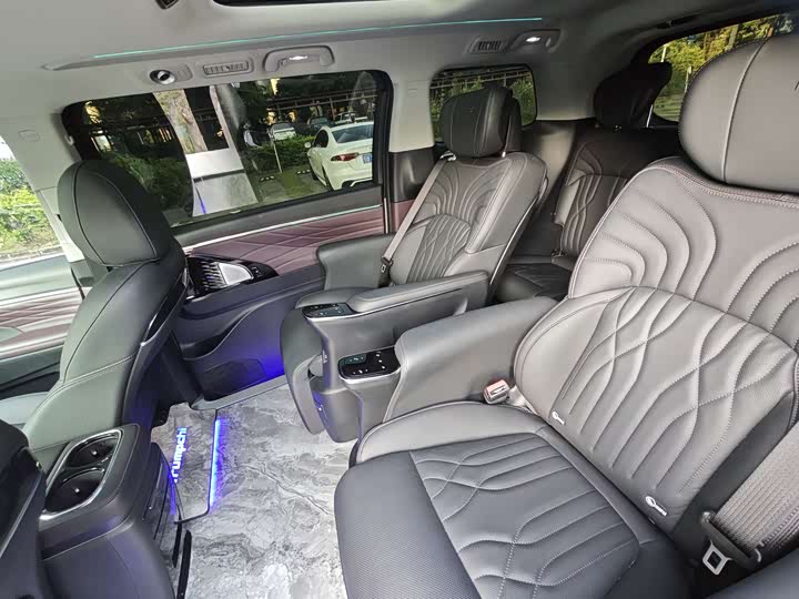 Trumpchi M8 2024 400 T — фото 10