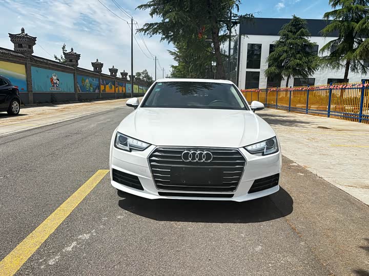 Audi A4L 2017 Plus 40 TFSI — фото 8