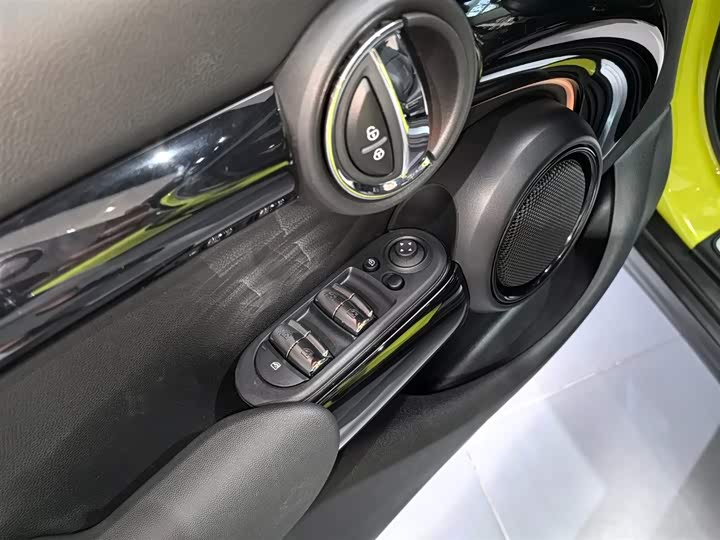 MINI Hatch — фото 15