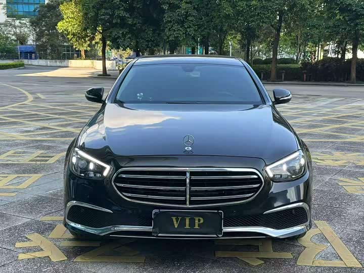 Mercedes-Benz E-Class 2016 E 300 L — фото 2
