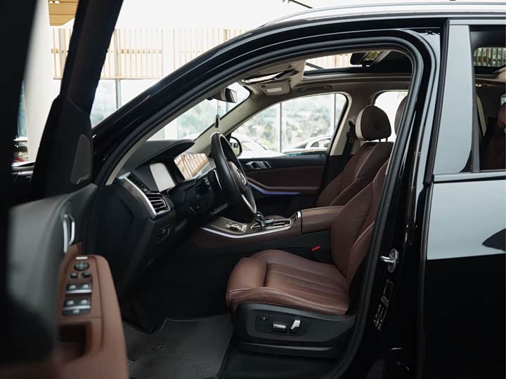 BMW X5 2021 x Drive 40i M — фото 6