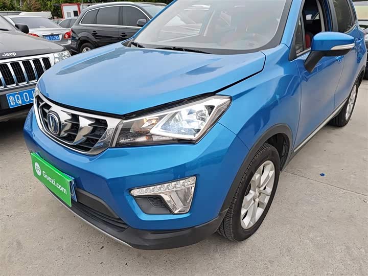Changan CS15 2016 1.5 L AT — фото 18