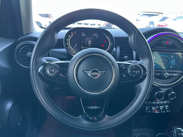 MINI Hatch — фото 12