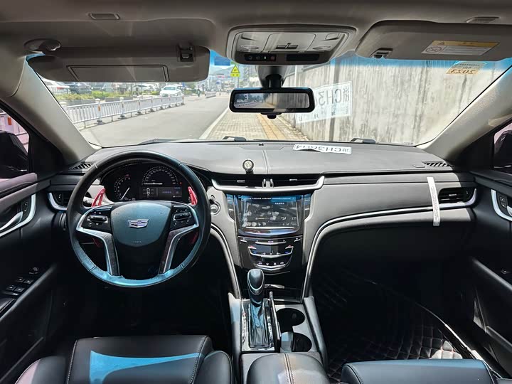 Cadillac XTS 2018 28 T — фото 5