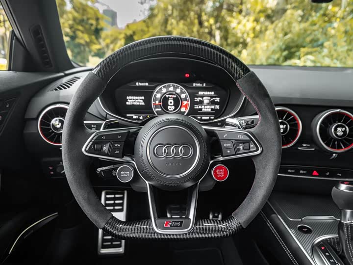Audi TT 2017 TT RS 2.5 T Coupe — фото 19