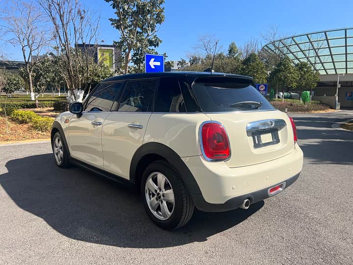 MINI Hatch — фото 13