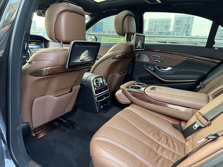 Mercedes-Benz S-Class 2016 S 320 L Luxury — фото 9