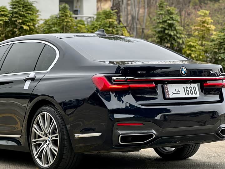 BMW 7-Series 2021 740 Li x Drive — фото 8