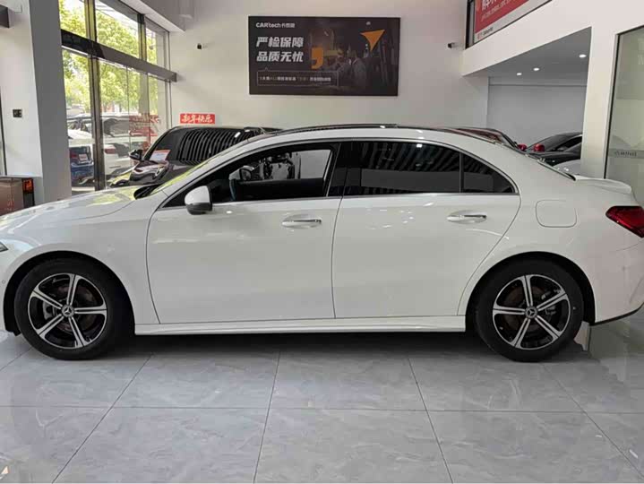 Mercedes-Benz A-Class 2024 A 200 L — фото 6