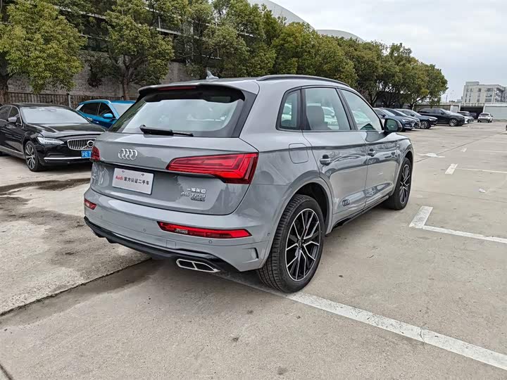 Audi Q5L 2025 45 TFSI — фото 4
