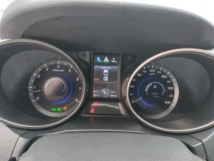 Changan CS75 2016 1.8 T ATElite V — фото 8