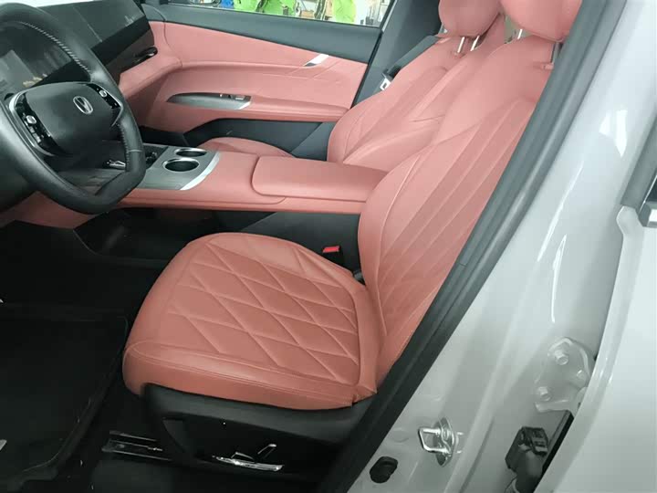 Changan CS75 PLUS 2025 UItra 2.0 T — фото 11