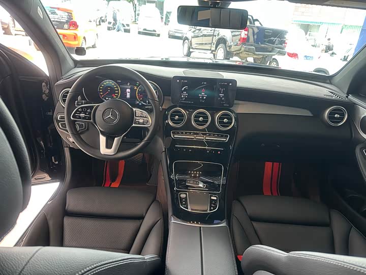 Mercedes-Benz GLC 2022 GLC 260 L 4 MATIC — фото 19