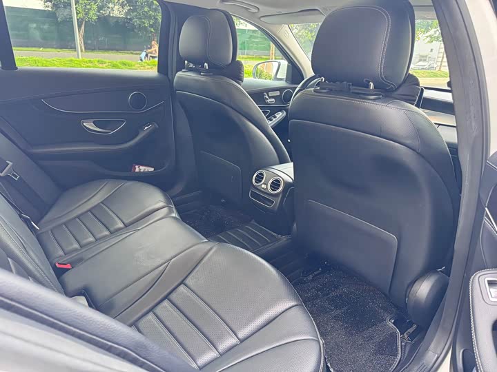 Mercedes-Benz C-Class рестайлинг C 260 L — фото 9